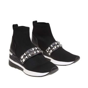 Michael Kors slip on sneakers, size :10, Black